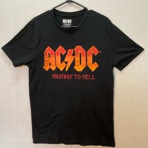 AC/DC Highway to Hell graphic T shirt Rock Band / medium Excellent Condition